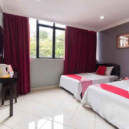Puteri Ampang Hotel Экстерьер фото