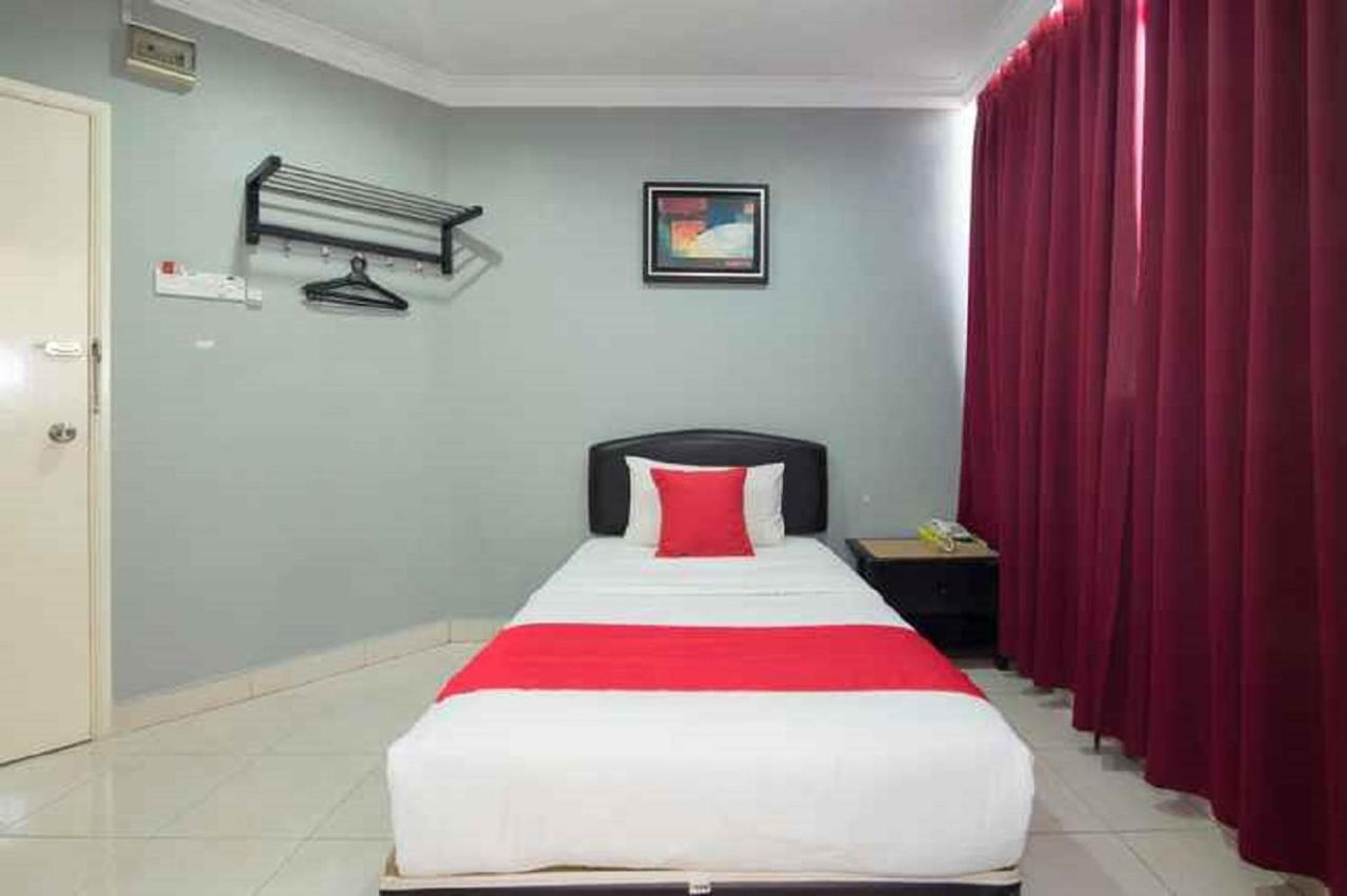 Puteri Ampang Hotel Экстерьер фото
