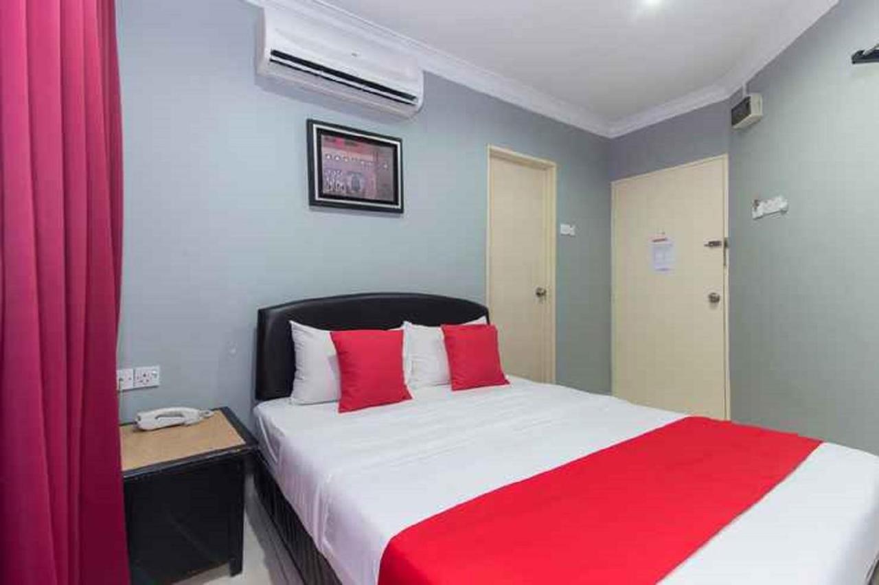 Puteri Ampang Hotel Экстерьер фото