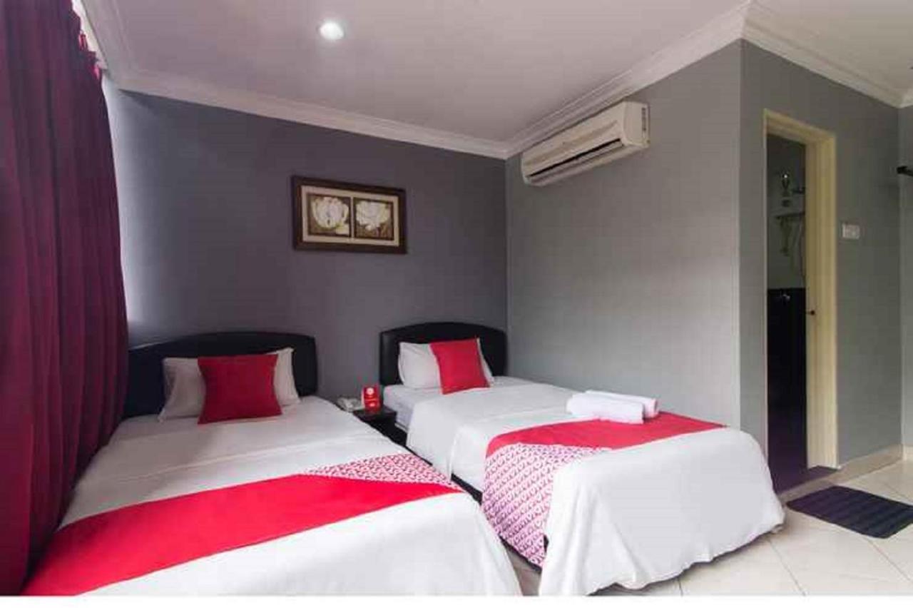 Puteri Ampang Hotel Экстерьер фото
