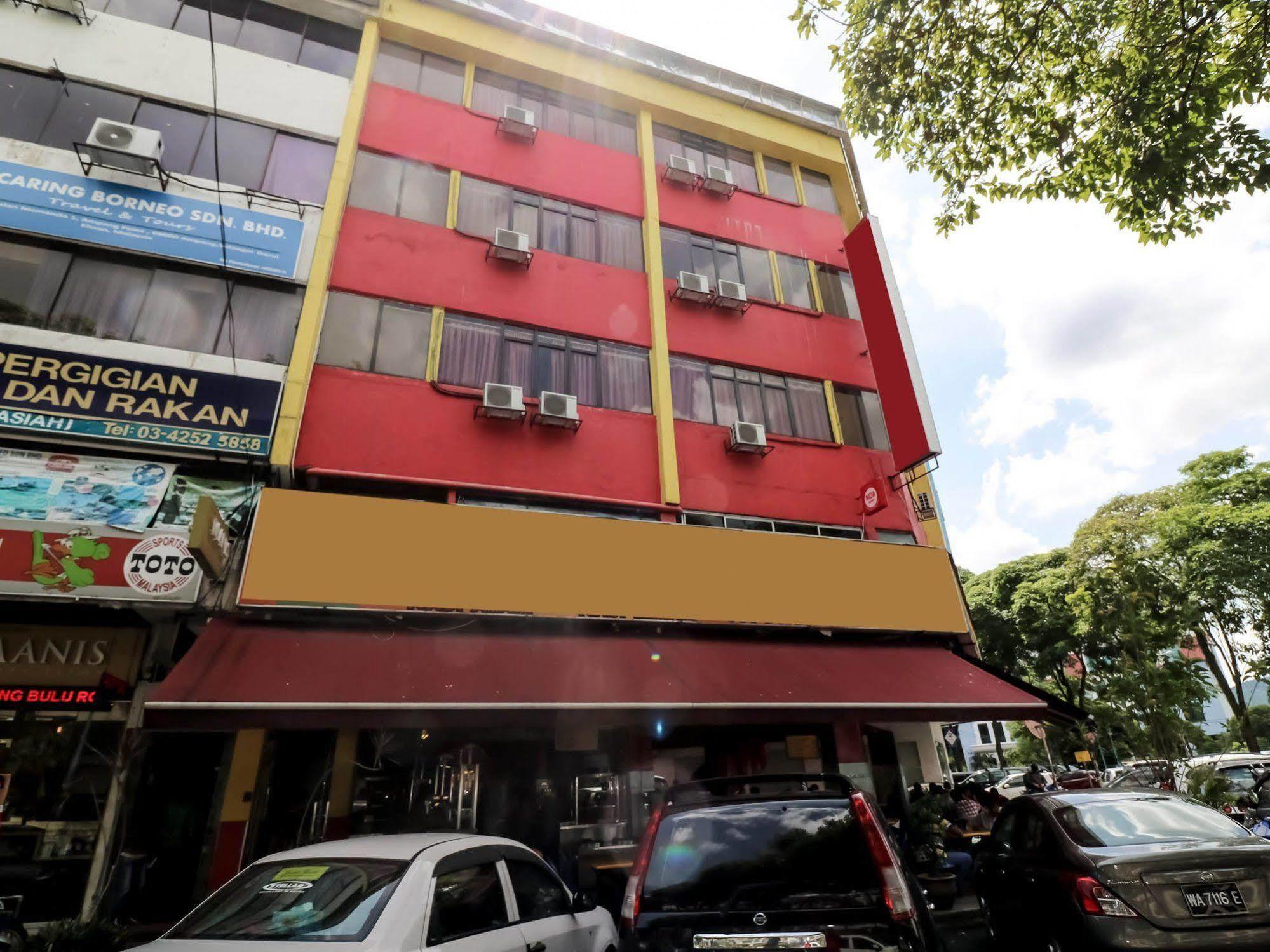 Puteri Ampang Hotel Экстерьер фото