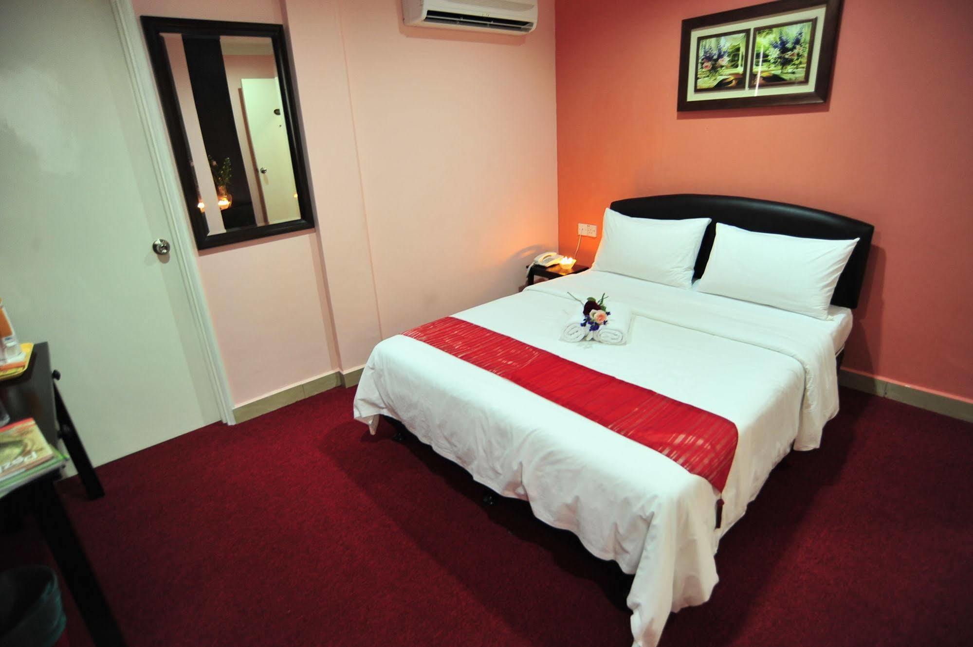 Puteri Ampang Hotel Экстерьер фото
