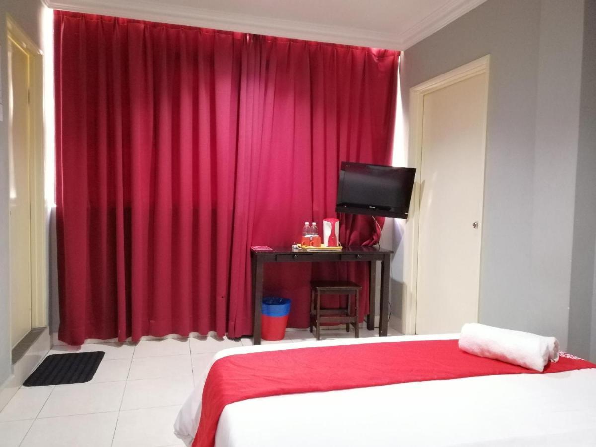 Puteri Ampang Hotel Экстерьер фото